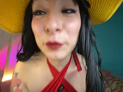 Chat XXX en directo de Miyupeach_