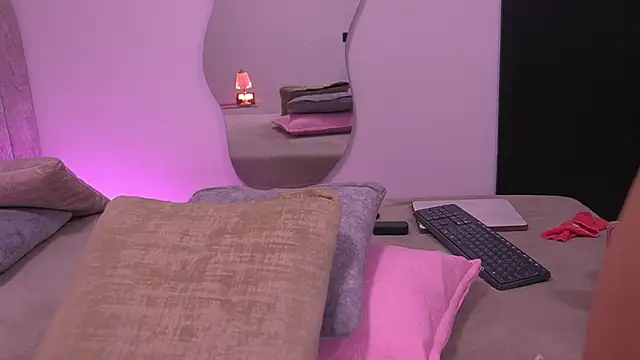 دردشة violeta_aroca الجنسية المباشرة