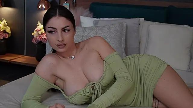 แชท XXX สดของ EmilyTrix