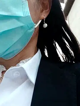 WHUANUOZANYTOのライブXXXチャット