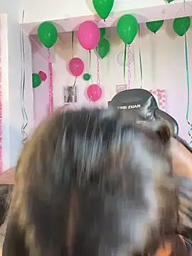 karinacortes: απευθείας συνομιλία ΧΧΧ