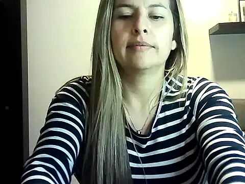 Valery__Rouse_: απευθείας συνομιλία ΧΧΧ