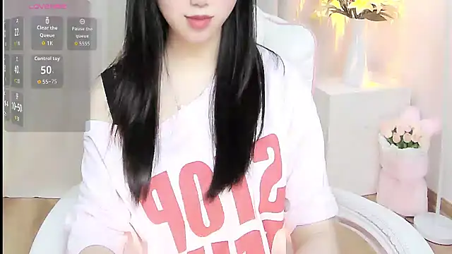 Sweet-Shuna – Naživo XXX chat