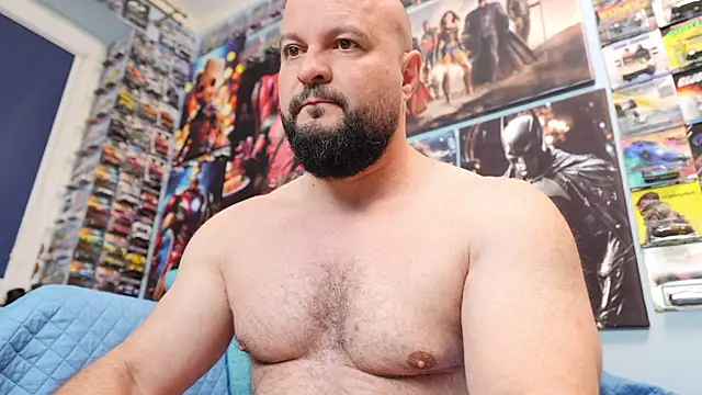 Muscle_Bear Show Webcam
