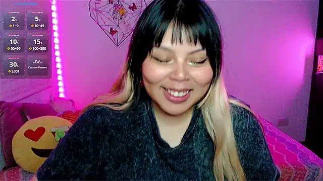 EllieMoonX – webcam-show