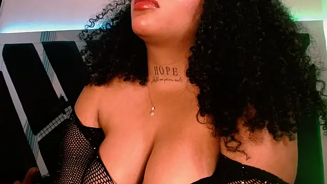 MelannyTylor লাইভ XXX চ্যাট