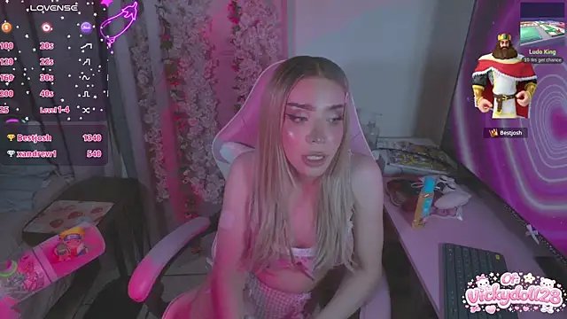 Chat XXX ao vivo de victoriabb28