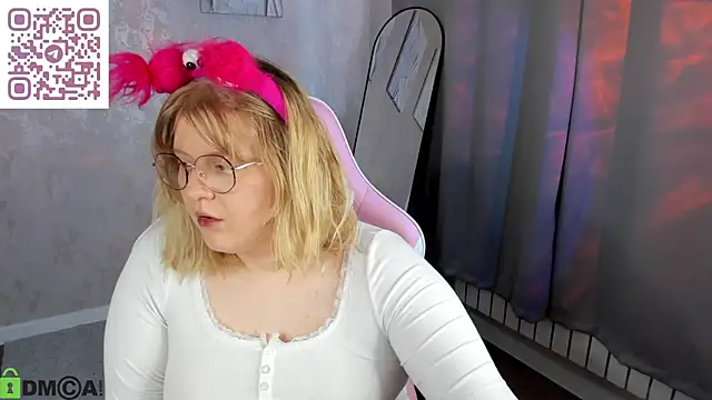 luna_c0ra live XXX chat