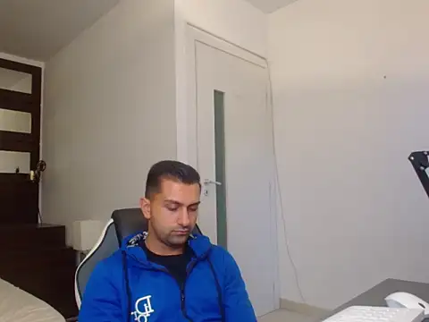 Chatroom XXX en direct de BryceReign