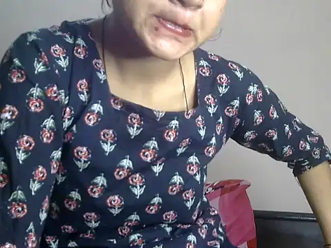 Aani_0's Webcam Show