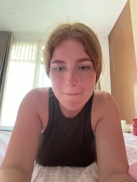 Carammelstorm's Webcam Show