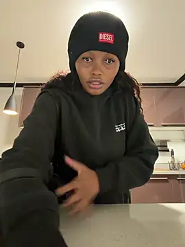 Neelo-Smith Pertunjukan Webcam