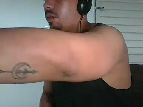 Show modela feboapolo na web-kameri