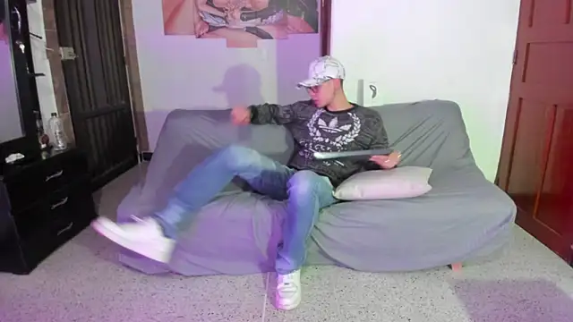 XXX chat uživo modela Vlad__night