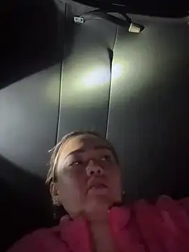 Danielavegax 网络视讯表演