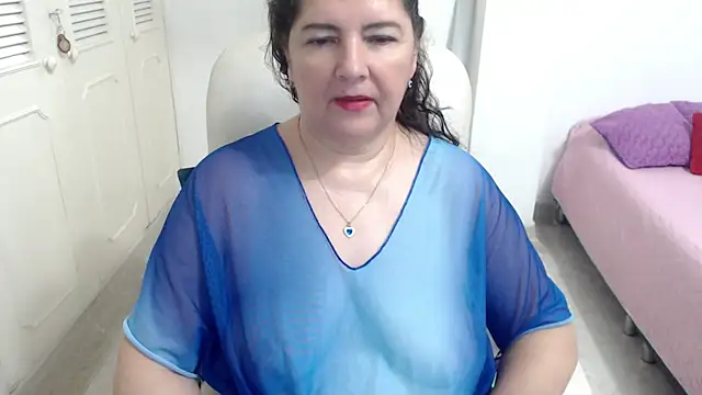 leonela_69 – Naživo XXX chat