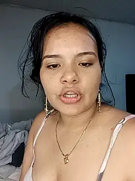 Emily_Rouse23 Obrolan Langsung XXX