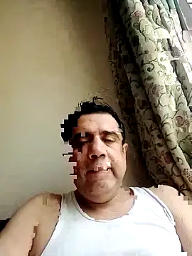 Show modela brilliant9 na web-kameri