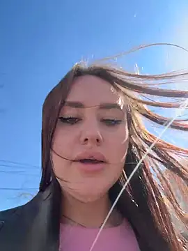 KiraSunshine's Live XXX Chat