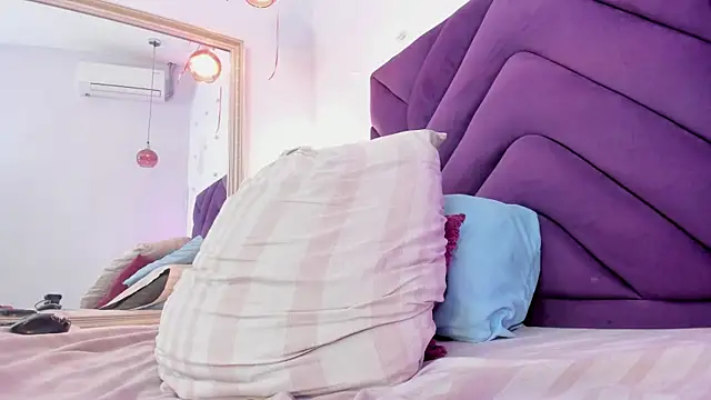 Kaylachannell Live XXX-Chat