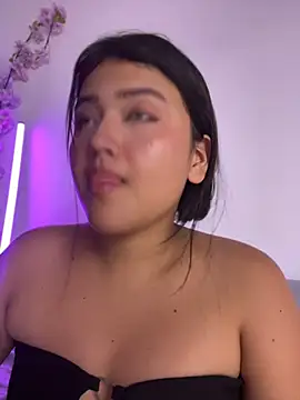 Chat XXX en directo de alisson_carolina73