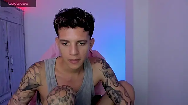 XXX chat uživo modela tylernova