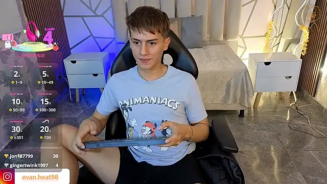 EVAN_TAY Adlı Modelin Web Kamerası Şovu