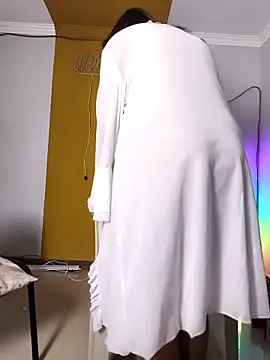 Rubi424: онлайн-секс-чат