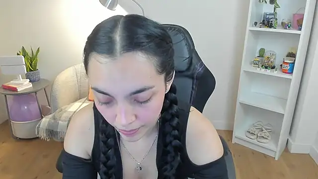 _BellaEvans_ élő XXX-chatje