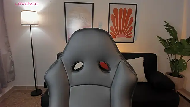 nova_silk 即時 XXX 聊天