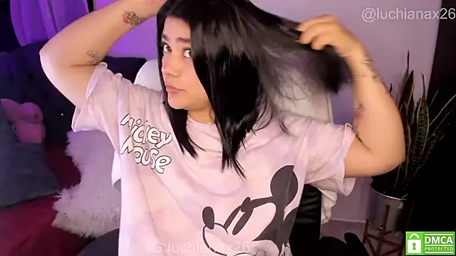 lucy26_ Live XXX-Chat