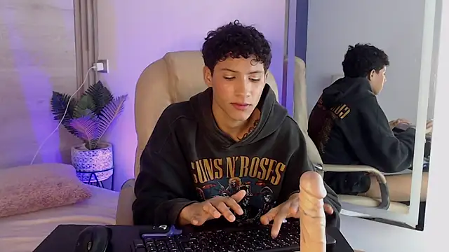 XXX chat uživo modela Velvet_An