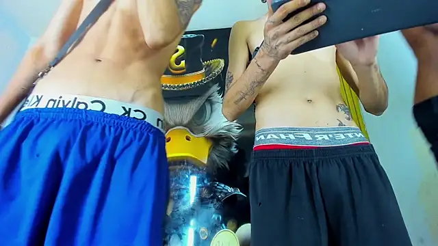 Webkamerová show Gang_Members_xxx_