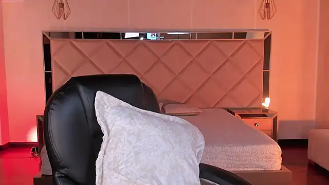 دردشة SophieHouston_ الجنسية المباشرة