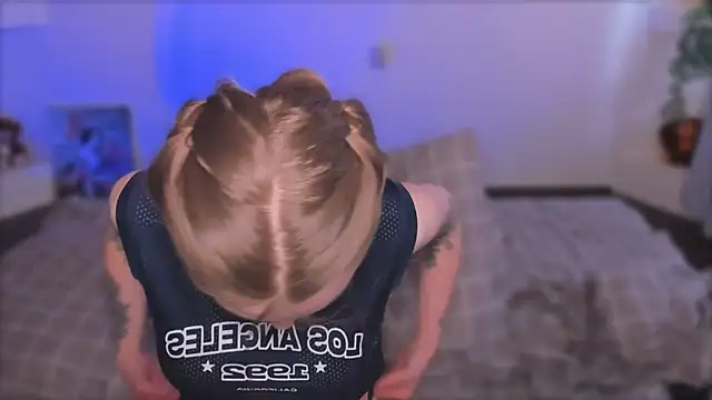 Sweet_Meg's Live XXX Chat