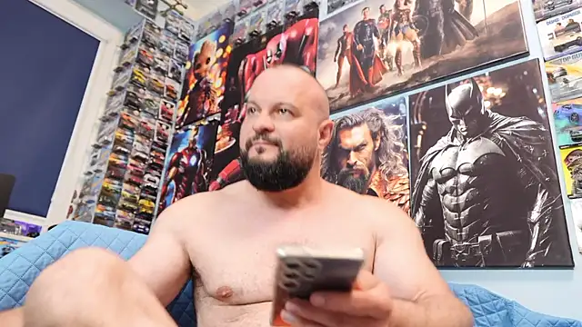 Muscle_Bear Live XXX Chat