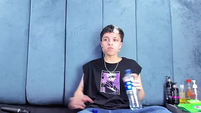 Megan_Thompson_'s Live XXX Chat