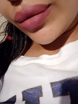 Pokazy przed kamerką – Sexlove1xo