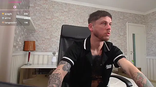 JonahShaw – Live XXX-chat