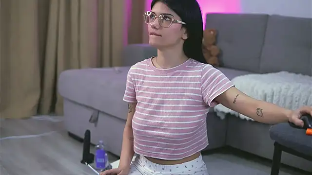 HotMollyX's Live XXX Chat