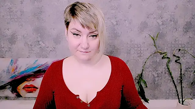 Djullia – Live XXX-chat