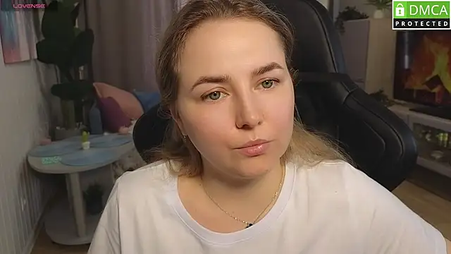 Mira_Mermayd live XXX chat