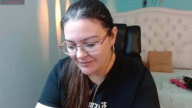 MsJossie: απευθείας συνομιλία ΧΧΧ