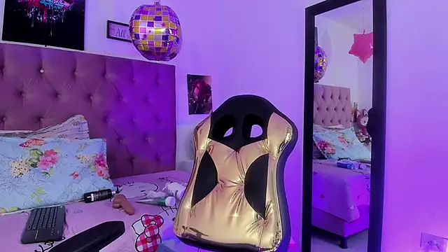 Chat XXX en directo de Aily_star