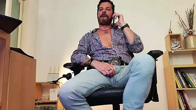 Chatroom XXX en direct de ChrisKox