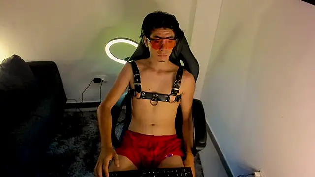 Dante_White Webcam-Show