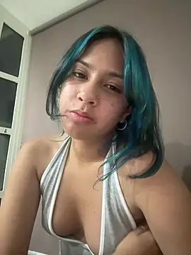 lynn9000's Webcam Show