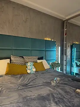 LunaAlya's Live XXX Chat