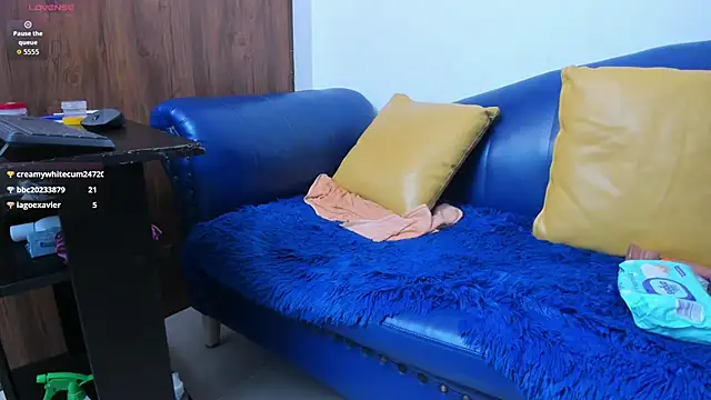 Mature_Skinny's Live XXX Chat