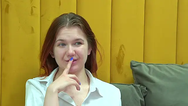 LessySmith élő XXX-chatje